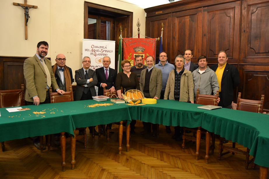 PRESENTATA LISCRIZIONE DEL MAIS SPINATO DI GANDINO ALLA SEZIONE VARIETA E CONSERVAZIONE valseriana news